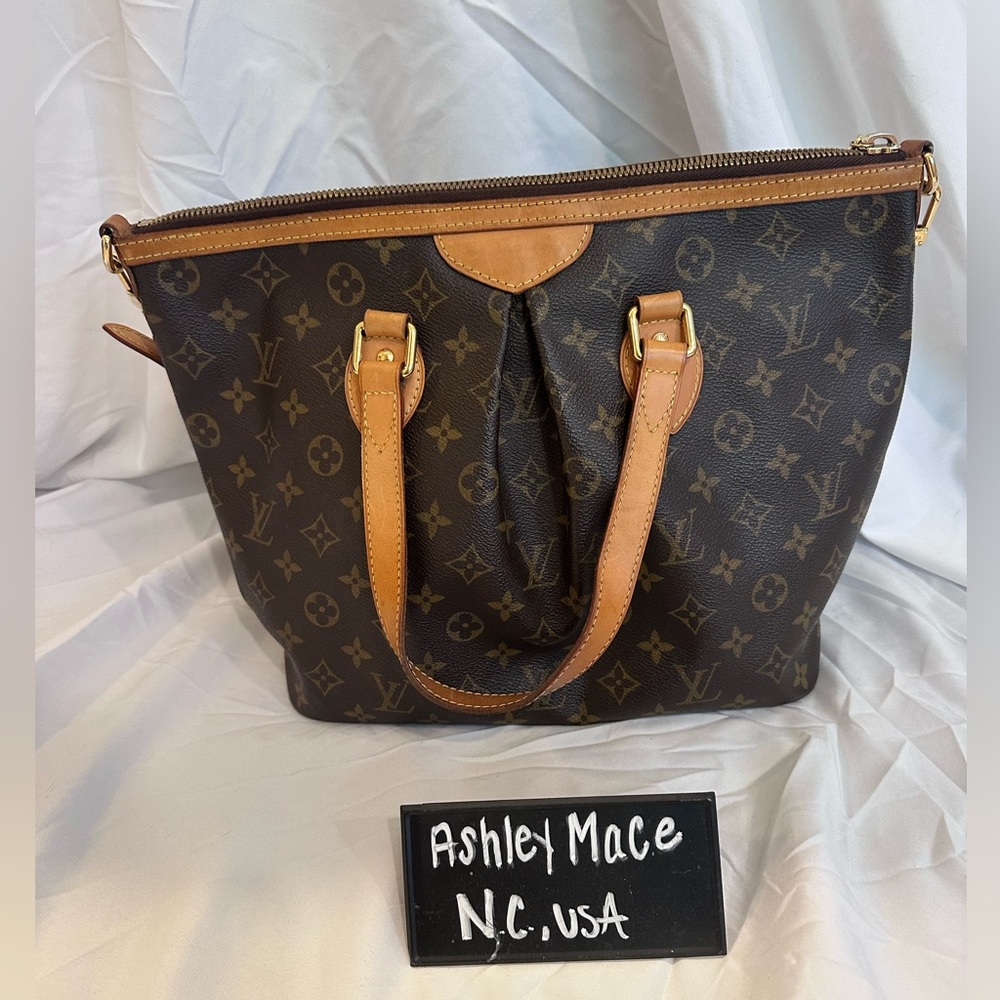 Louis Vuitton Palermo PM - Picture 2 of 16